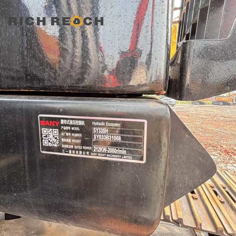 Undercarriage and tracks of a 2025 SANY 335H excavator, 33-ton heavy machine, priced at $37,500